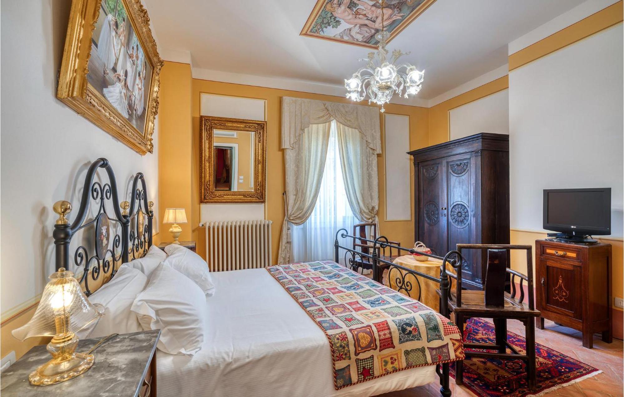 Villa Pieve, 卢奇尼亚诺 外观 照片